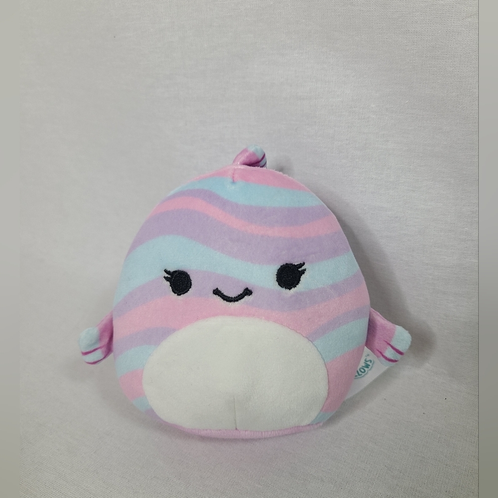 Squishmallows Martina Fish Lipstick Artist 5 inch